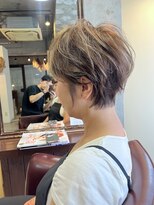キー(kｅｙ)&nbsp;癖毛さんも可愛く、丸みショート
