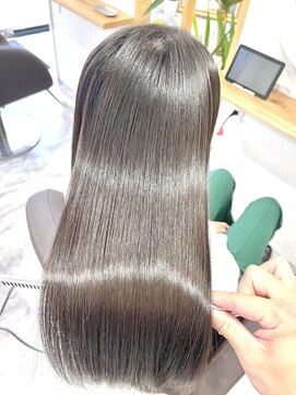 アムヘアー(A.M. hair) 【業界最先端の酸性ストレート☆】黒髪ツヤストレート