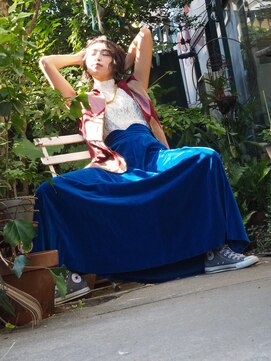 リブロ 三軒茶屋(LIBRO) レトロ×外ハネレイヤー