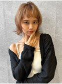 三軒茶屋_レディース_ミディアム_ボブ_コテ巻き_ハイトーン_小顔