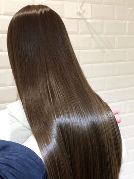 カミケンネクスト(kamiken.next) 美髪ストレート潤いツヤ髪ナチュラルロング【カミケンネクスト】