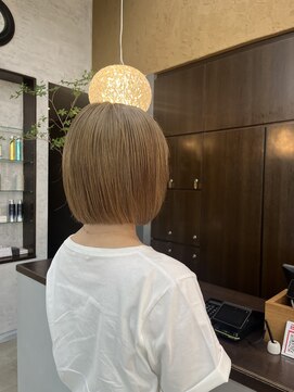 アールトゥーヘアー(art To Hair) ベージュ/グレージュ/ボブ