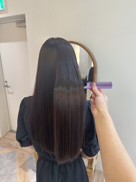 アンド ラ ブランシュ(&.La Blanche) レイヤーカット/オリーブベージュ/夏のヘアアレンジ/髪質改善