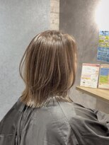 ラビマーニ 箕面店(Labimani)&nbsp;白髪ぼかし×くびれボブ