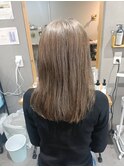 おしゃれ染めでグレイヘア