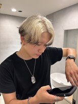 エイト 難波店(EIGHT namba) ホワイトカラー(デザイン)