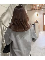 アトレ アネックス(attrait ANNEX)&nbsp;ミディアム大人可愛いブラウンヘアスタイル