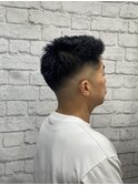 バーバースキンフェードメンズショートカット