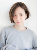 ショートボブ