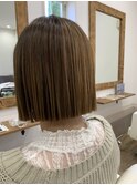 ショートボブ