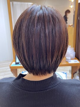 モリオ フロム ロンドン 成増店 【morio成増/児玉】丸みショートボブ　ラベンダーアッシュ