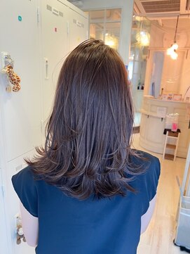 ナンバー ユアイロ 川崎(N° uairo) 【池田】韓国風レイヤースタイル/くすみベージュ/艶髪