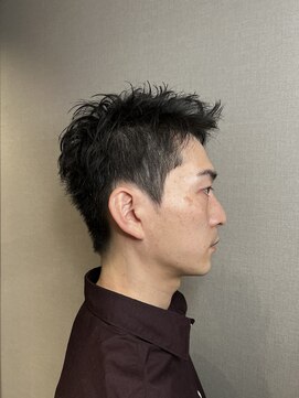 リリ(Liri material care salon by JAPAN) ビジネスマンにおすすめショートデザイン