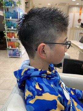 アッシュ 仙川店(Ash) オシャレスポーツ刈り　ソフトモヒカン　キッズカット