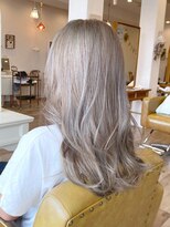 ミルティ(Myrtille)&nbsp;Myrtille☆レイヤーカット×ホワイトアッシュ