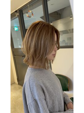 フィゼル 福島店(fizelle) レイヤーボブ*いけもとみお