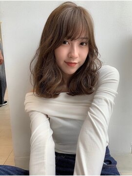 ユーフォリア 青山(Euphoria) 韓国風艶カラーロングレイヤー透明感暗髪大人可愛い