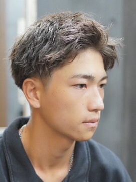 ノーエン(noen) ビジネスショートメンズマッシュツイストパーマツーブロック