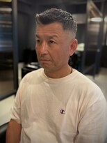 ザマンリバレッジニューヨーク(THE MAN LeverageNewYork)&nbsp;大人外国人風メンズアップバングショートフェード：大村　大心