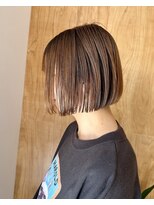 リノア 鵠沼海岸(LINOA)&nbsp;デザインカラー/レイヤーカット/ウェットヘア/オリーブベージュ