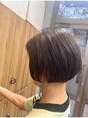 脱白髪染め/ショートボブ