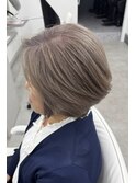 【白髪ぼかし】白髪染めを使わないで白髪を活かすカラー