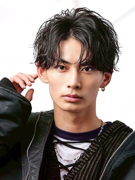 AI TOKYO+Sea MEN'S横浜 MEN'Sパーマ/MEN'Sカット【アイトーキョープラスシーメンズ】 横浜大人センターパート/シャドウパーマ/ツイストスパイラル