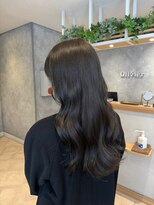 ラボヌールヘアー オリビエ 北千住店(La Bonheur hair Olivier)&nbsp;オリーブグレージュ【吉田 愛里】