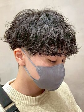 デプト(DEPT.) 波巻きパーマシャドウパーマツイストパーマメンズパーマ佐賀眉毛