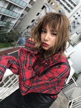 ジーナ(XENA) くせ毛バングロブ