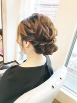 ロカット サロン(Roquat Salon)&nbsp;お呼ばれシニヨンアレンジ【ヘアアレンジ　立川/立川南/八王子】