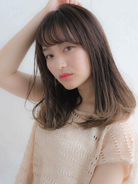 ルティア 池袋(Lutia) 透明感フォギーベージュ