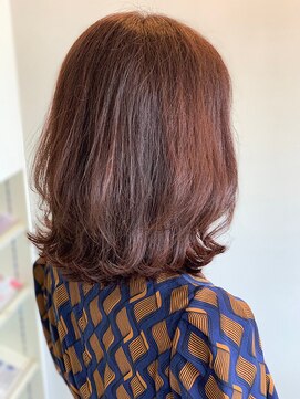 アークスヘアー 大人かわいい小顔☆愛されくすみピンク×外ハネウルフボブディ