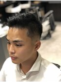 ワイルドアップバングかき上げビジネスフェード