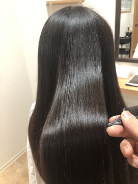 ヘアースパ カラマ(hair spa kalama) 髪質改善・煌水　艶髪　ストレートヘア