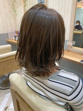 シー バイ ロンド 新宿(Sea by Lond) 【藤原三知代】ミントカラーくびれミディ