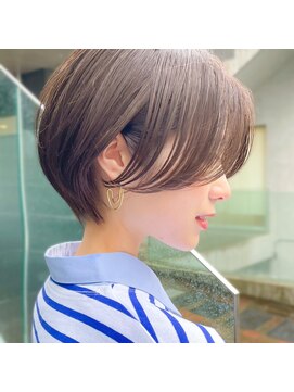 ガーデン オオタカノモリ(garden otakanomori) 暗髪カラー×束感ショート×小顔矯正立体カット