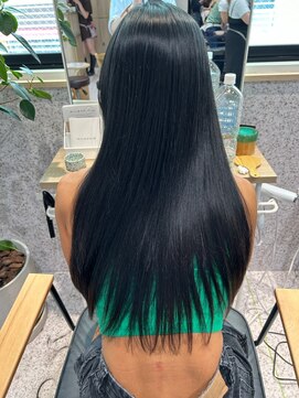 ゼストソエル(ZEST soell) ブラックネイビー ストレートロング