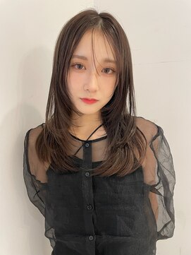 レイラバイアフロート 吉祥寺(Lila by afloat) 2wayバング/顔まわりレイヤー/レイヤーカット/グレージュ