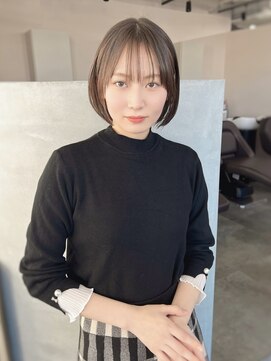 ジエクトカナウ 大阪梅田店(The Ect canow) 似合わせカット切りっぱなしボブタッセルボブグレージュカラー