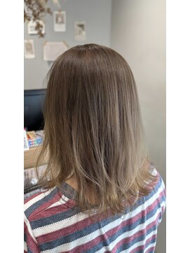 アヴァンス 京橋店(AVANCE) 白髪ぼかし×バレイヤージュ!白髪が目立たないヘアスタイル