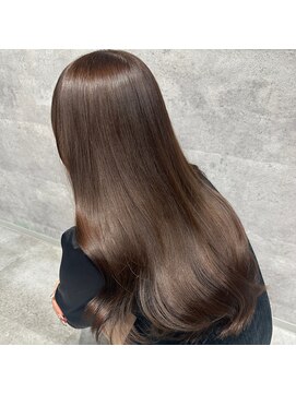 ルイス(L'wis) ブリーチなし。艶と透明感♪ ラベンダーグレージュ【L'wis乙津】