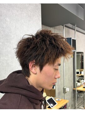 クリーブ 池袋(creeb) スパイキーショート、ツイストパーマ、池袋