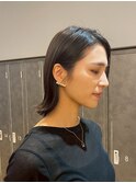 切りっぱなしミディアム/艶髪/ダークブラウン