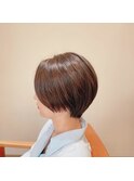 ショートボブ