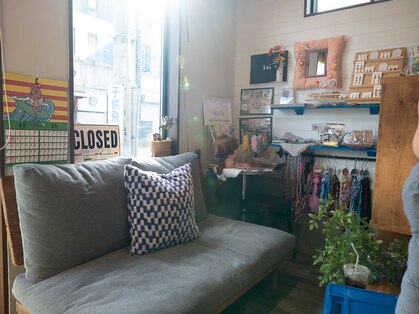 SUNNY SIDE HAIR&LIFEの写真