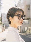 ショートボブ　ハンサムショート　小顔　ひし形　オリーブグレー