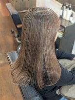 サロン ド ルイス&nbsp;ナチュラルストレートヘアスタイル