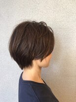 ミュゼット(mu:Sette Hair Labo) 柔らかいグラデーションのショートスタイル