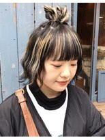マギーヘア(magiy hair) 3Ｄカラーお団子アレンジ［magiyhair 西部笑］